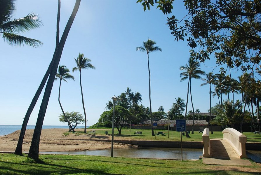 Waialae Beach Park Honolulu Oahu Hawaii